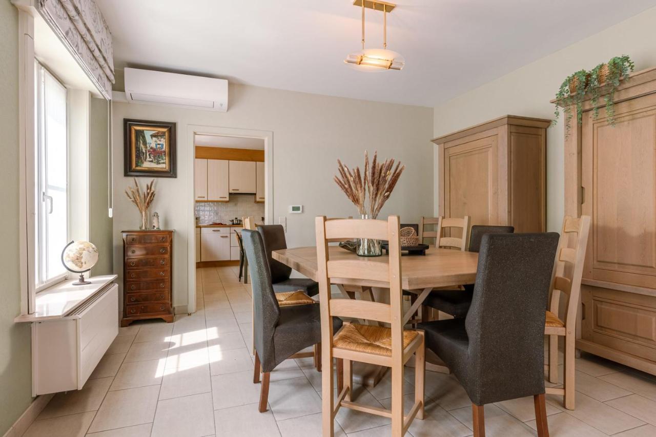 Fantastic Family With Beautiful Garden Apartment *